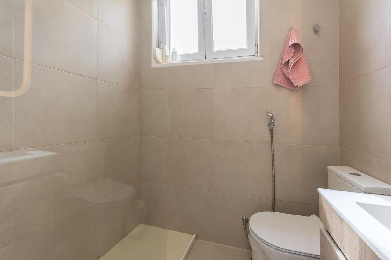 ליסבון New Bright And Cozy Apartment In Graca מראה חיצוני תמונה